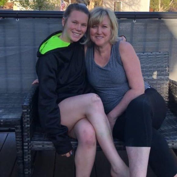 Meet your Posher, Carole - Picture 1 of 1